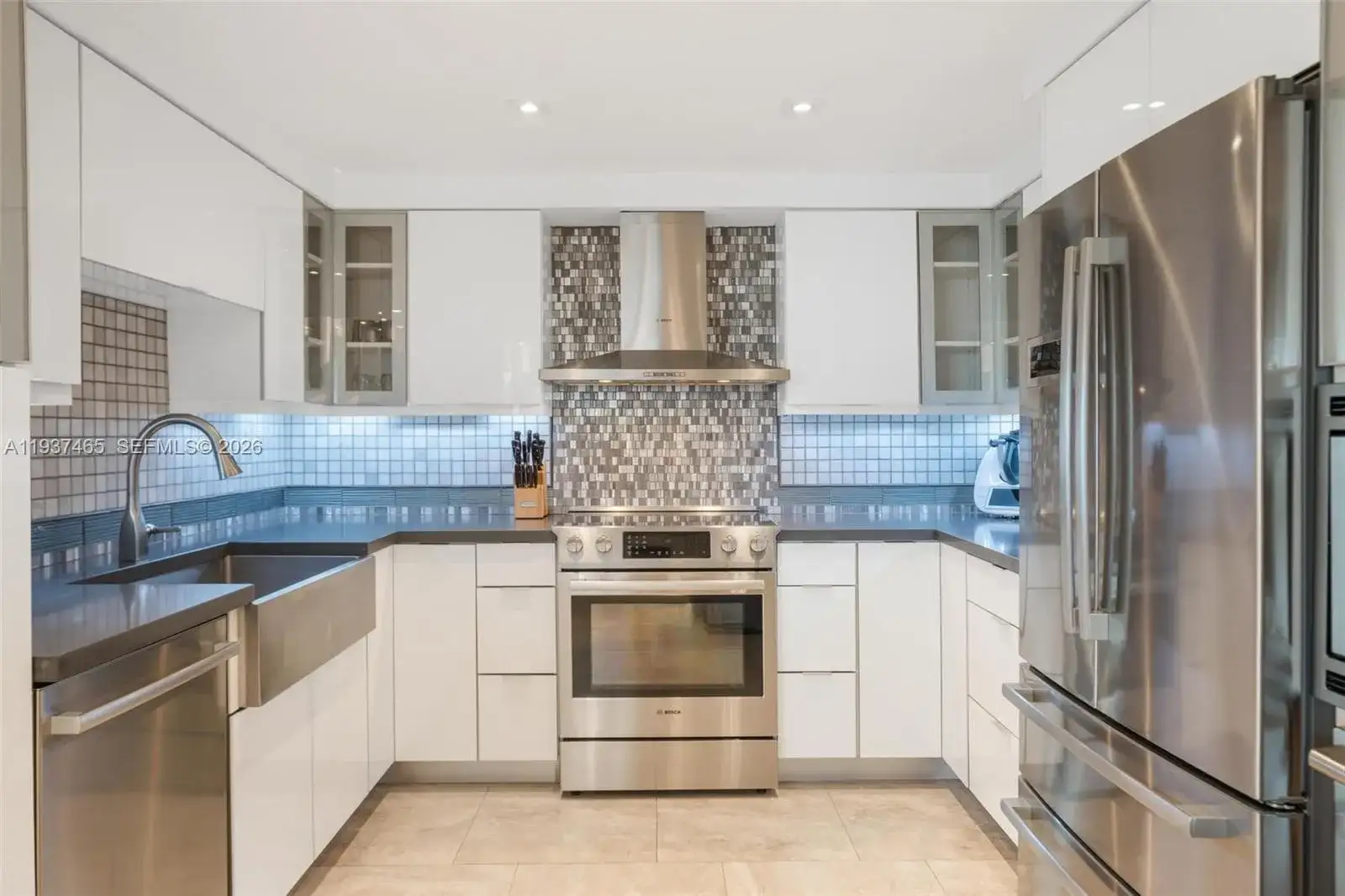 5225 Collins Ave # 1221, Miami Beach FL 33140 photo 4