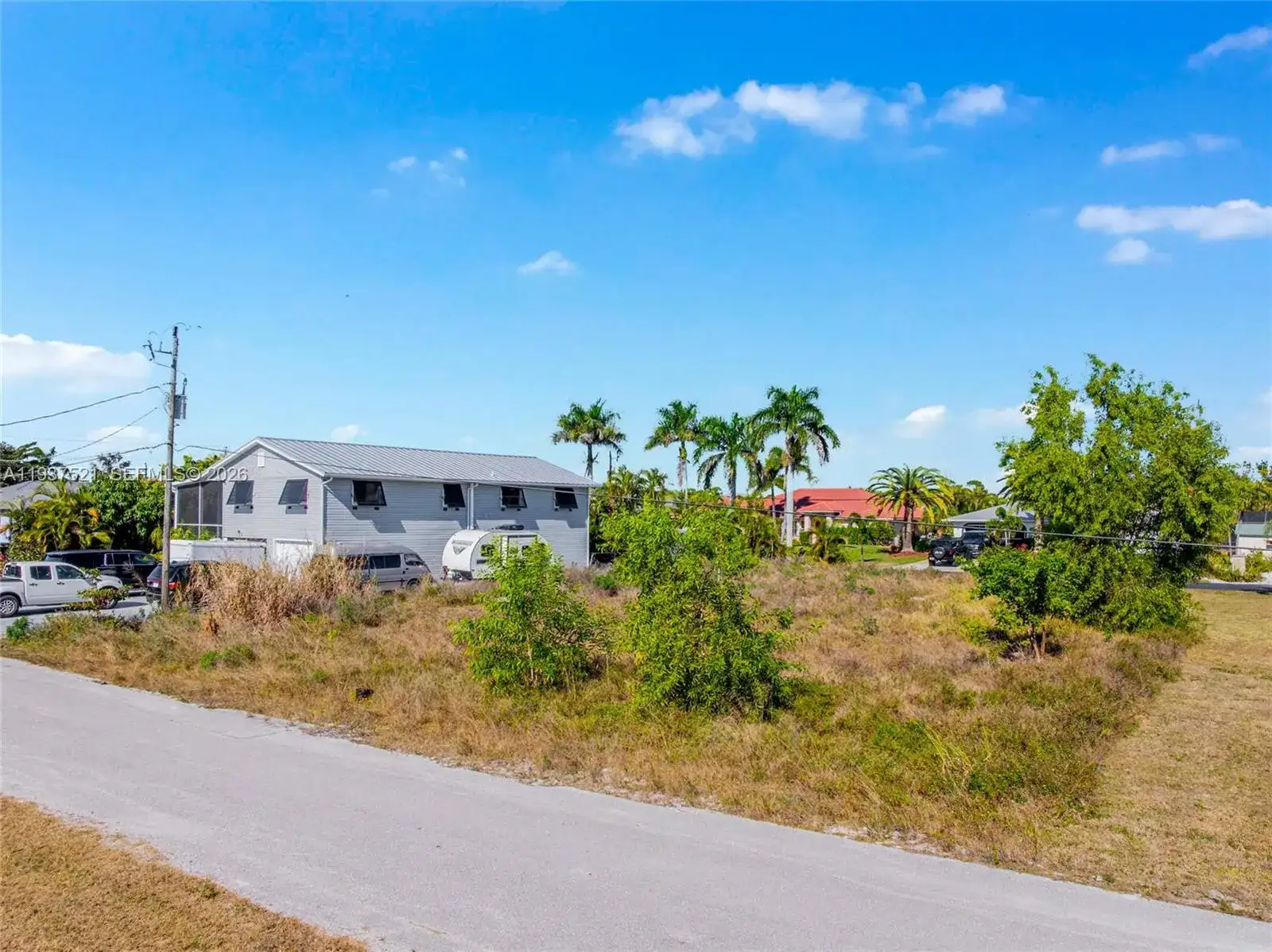 3800 SnowBird Ln, Other City - In The State Of Florida FL 33956 photo 2