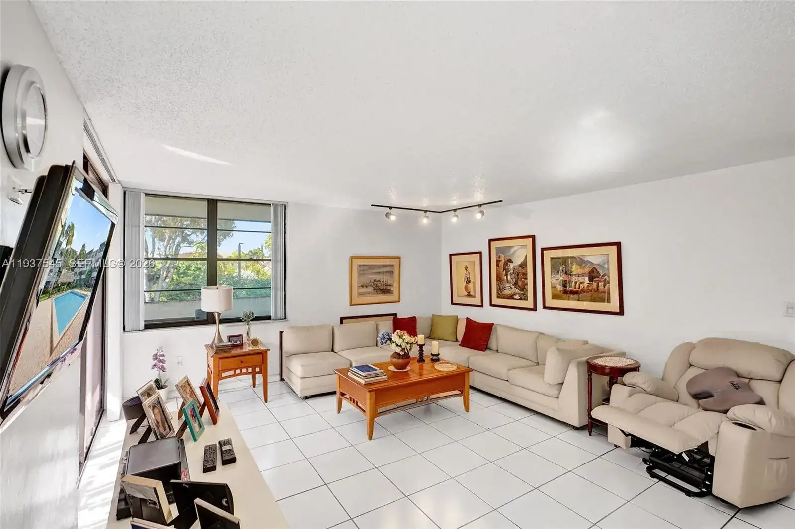 10854 Kendall Dr # 221, Miami FL 33176 photo 4