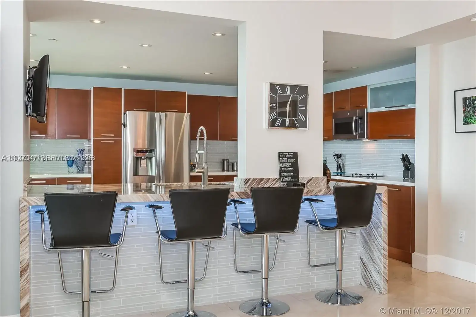 3330 NE 190th St, Aventura FL 33180 photo 3