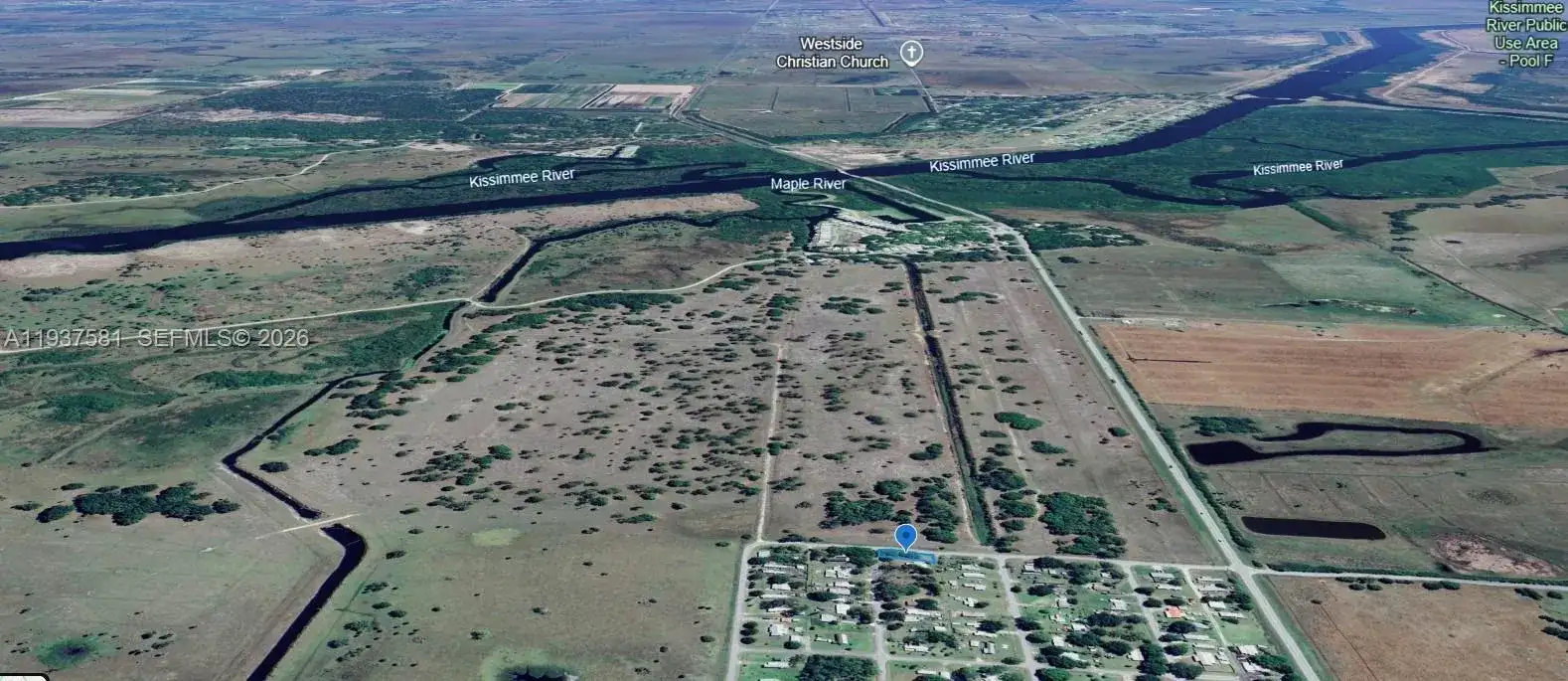 323 Jordan Ter, Okeechobee FL 34974 photo 3