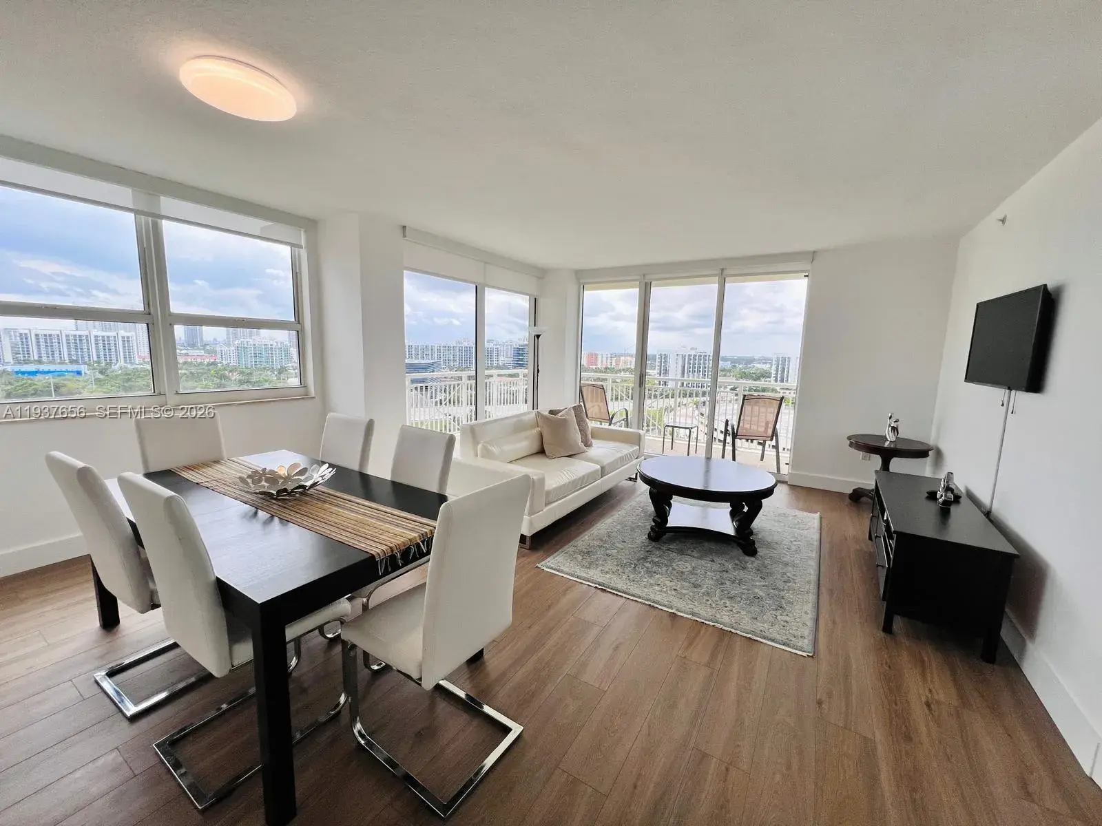 19501 W Country Club Dr # 1408, Aventura FL 33180