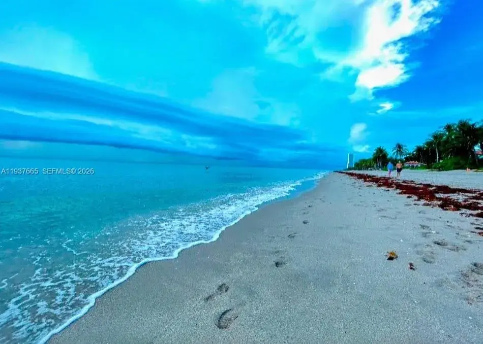 2030 S Ocean Dr # 506, Hallandale Beach FL 33009
