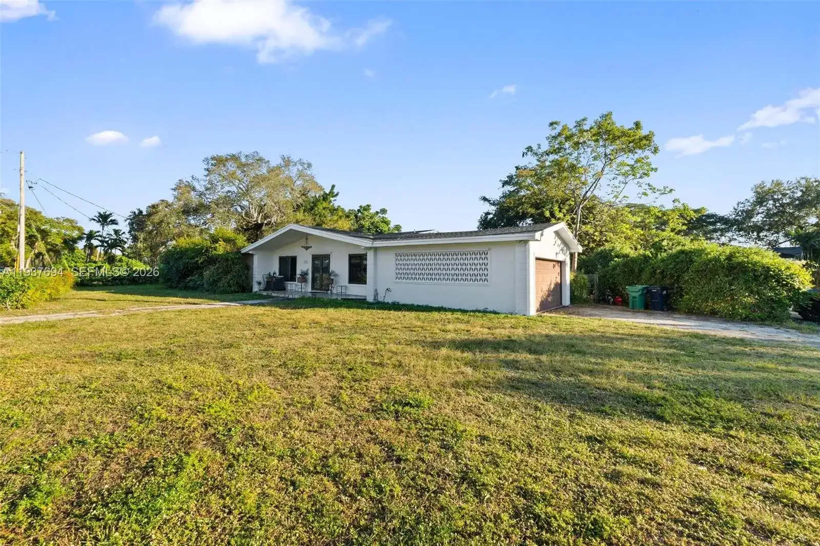 8690 SW 104th St, Miami FL 33156 photo 3