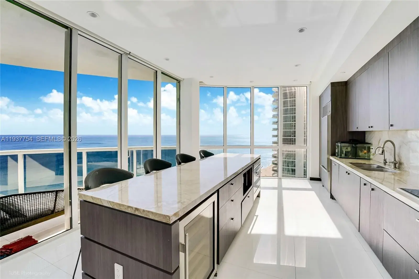 15901 Collins Ave # 2701, Sunny Isles Beach FL 33160
