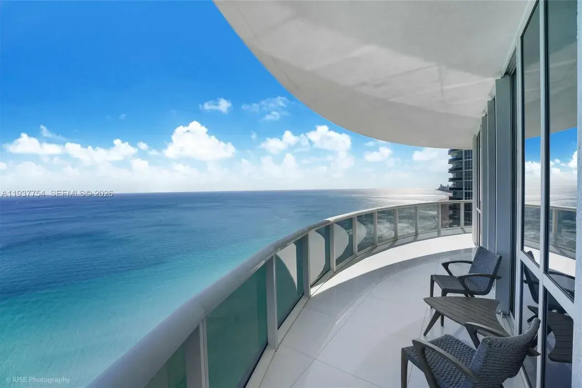 15901 Collins Ave # 2701, Sunny Isles Beach FL 33160