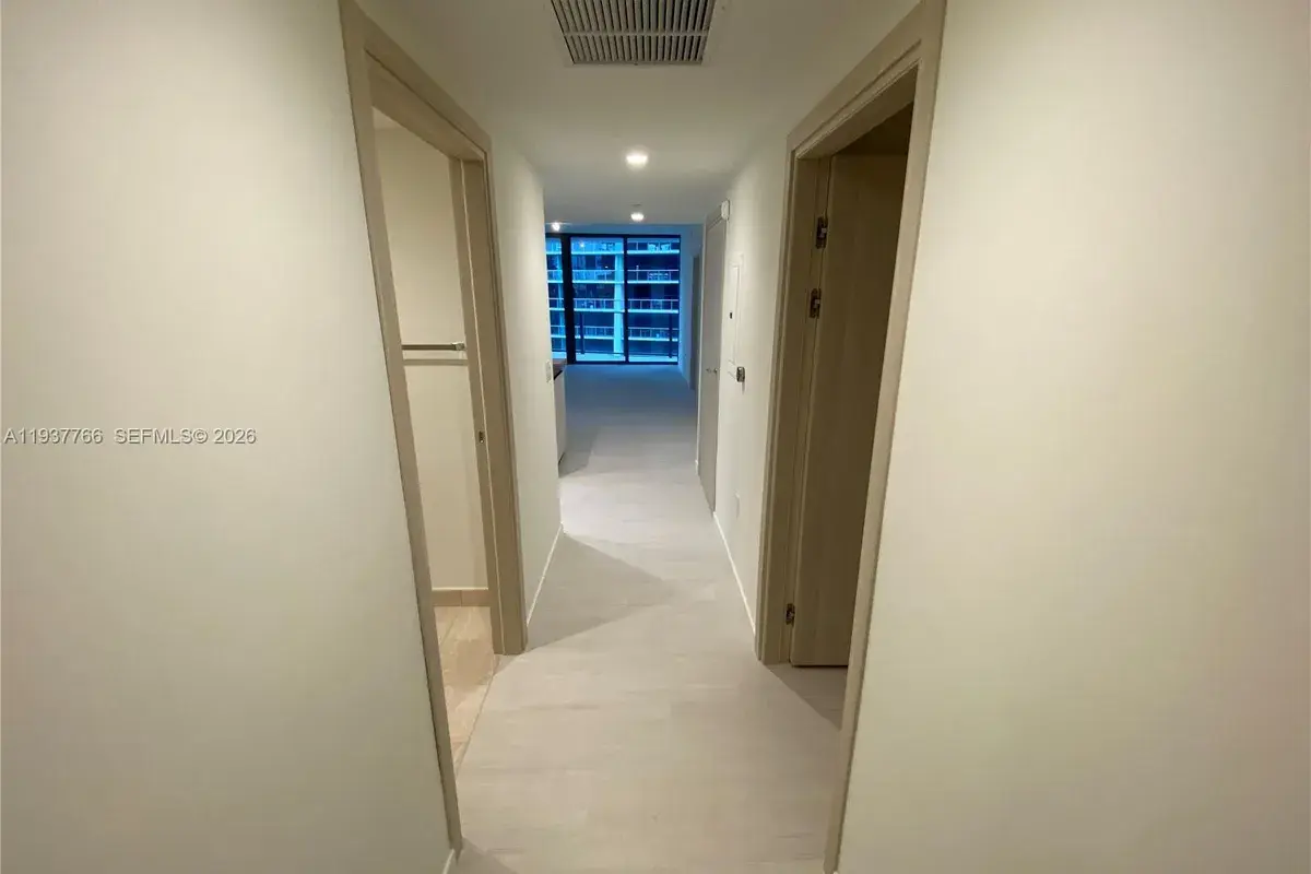 1000 Brickell Plaza, Miami FL 33131