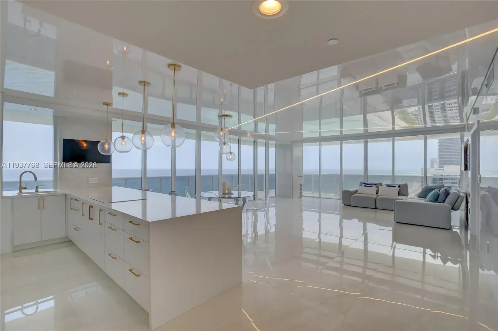 1830 S Ocean Dr # 2402, Hallandale Beach FL 33009