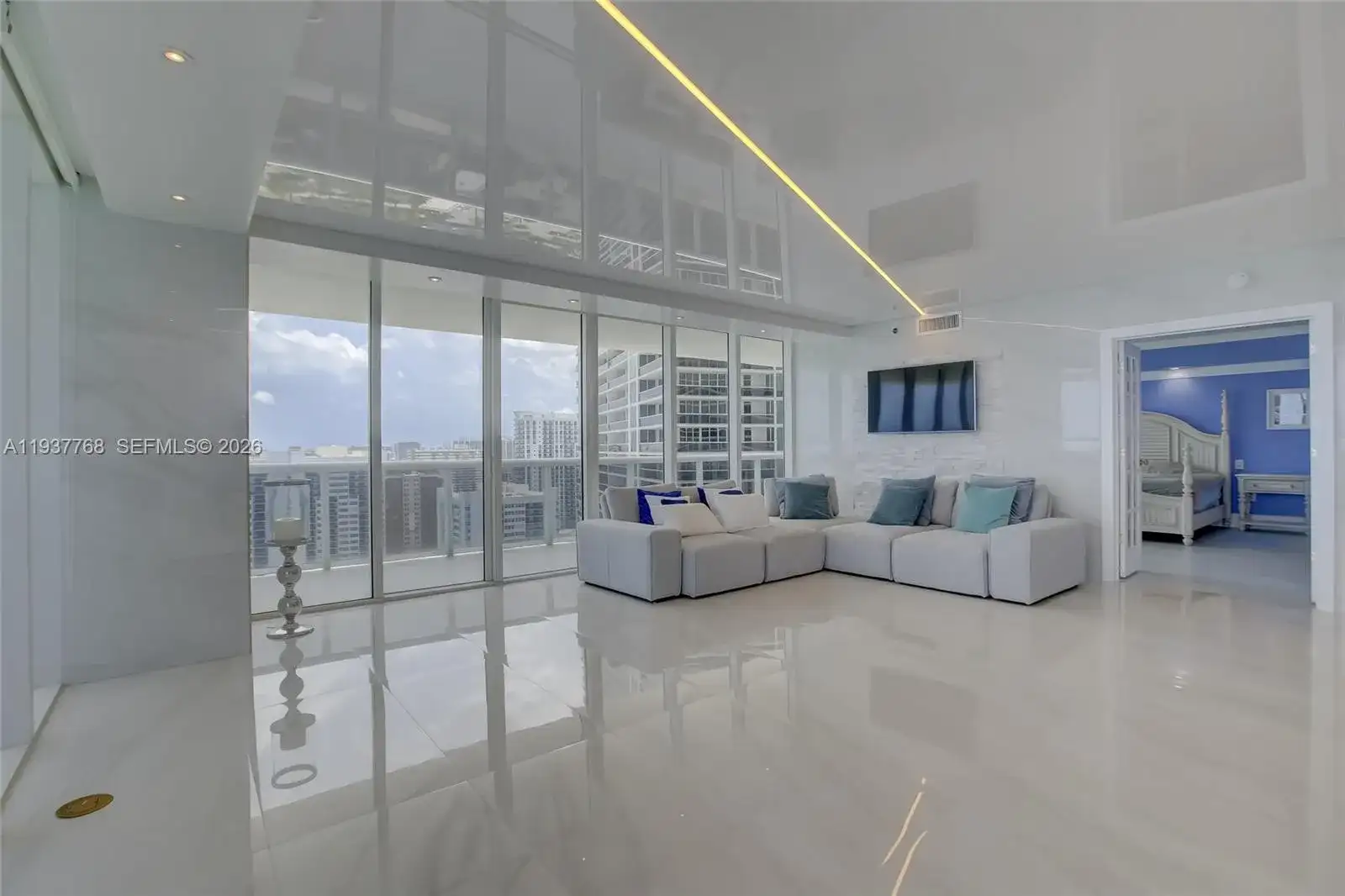 1830 S Ocean Dr # 2402, Hallandale Beach FL 33009 photo 3