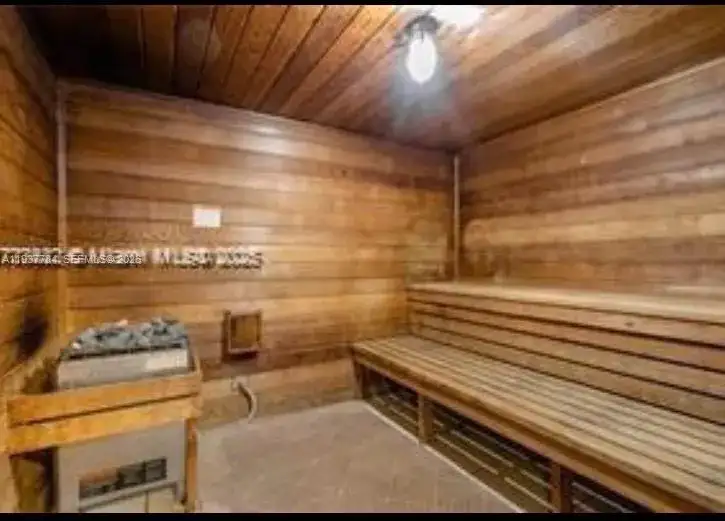 16701 NE 13 AVE # 310, Miami FL 33162 photo 4