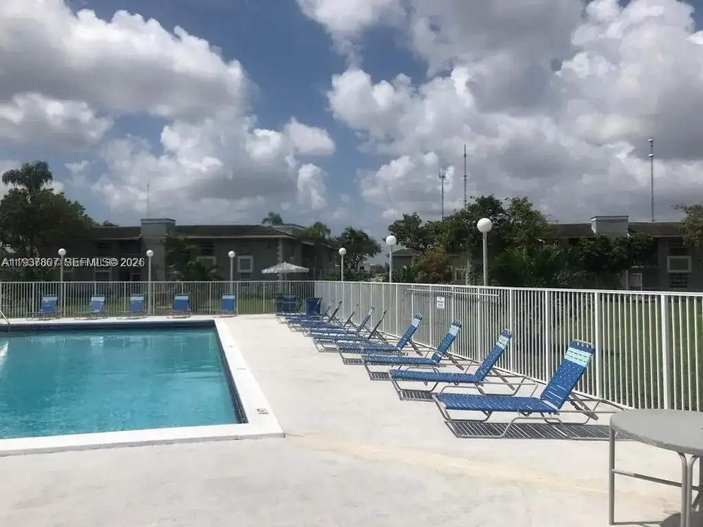 455 NE 210th Cir Ter # 18, Miami FL 33179 photo 3
