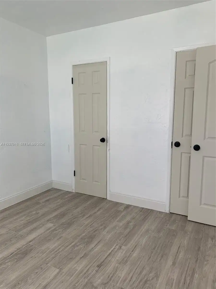 16675 NE 20th Ave # 5, North Miami Beach FL 33162 photo 4
