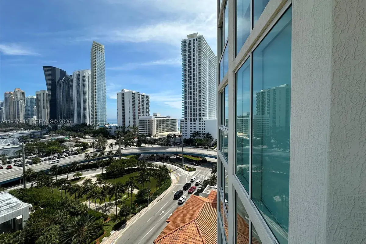 150 Sunny Isles Blvd # 1102, Sunny Isles Beach FL 33160