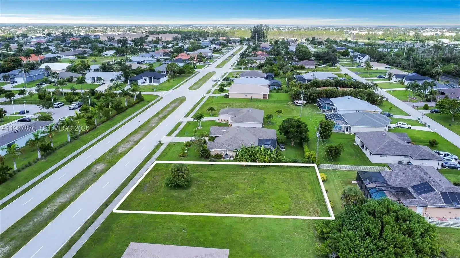 1821 SAVONA PKWY W, Cape Coral FL 33914 photo 3