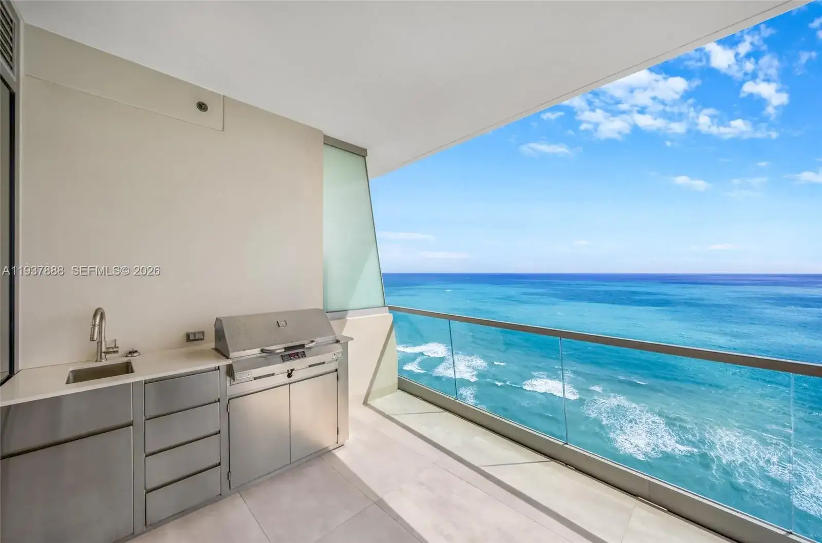 18501 Collins Ave # 2502, Sunny Isles Beach FL 33160 photo 3
