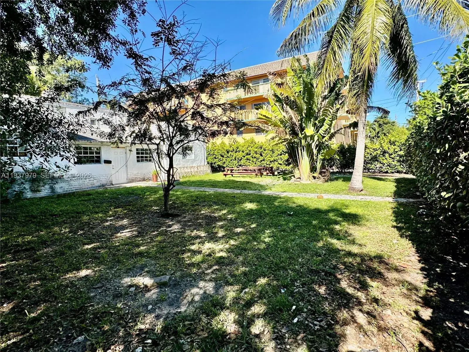 12418 NE 4th Ave, North Miami FL 33161 photo 4