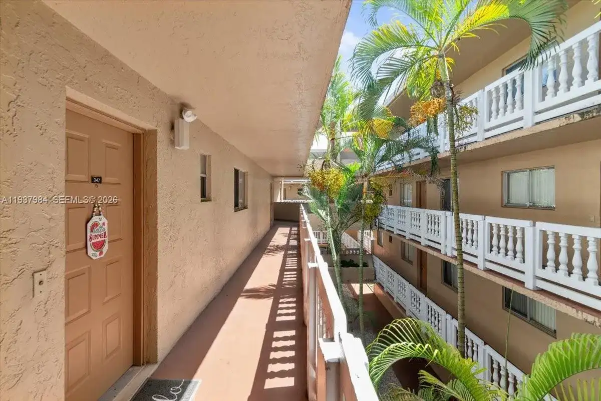 17000 NW 67th Ave # 347, Hialeah FL 33015 photo 4