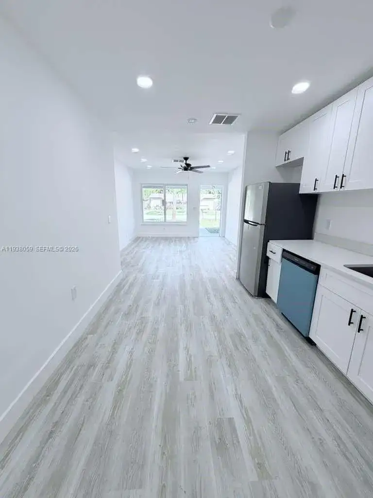134 SW 14th Ave # A, Boynton Beach FL 33435 photo 4