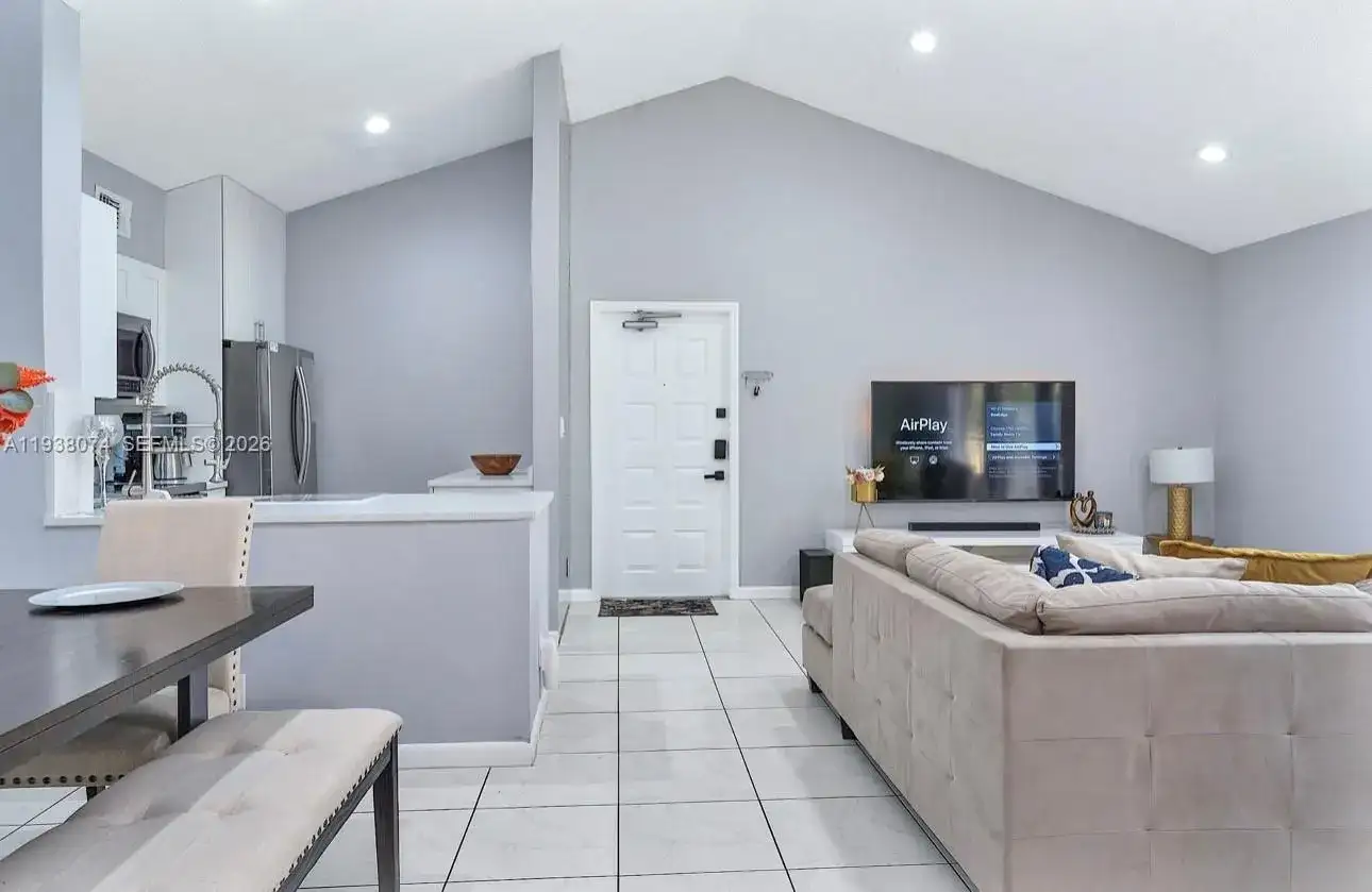 3001 N Oakland Forest Dr # 301, Oakland Park FL 33309 photo 5