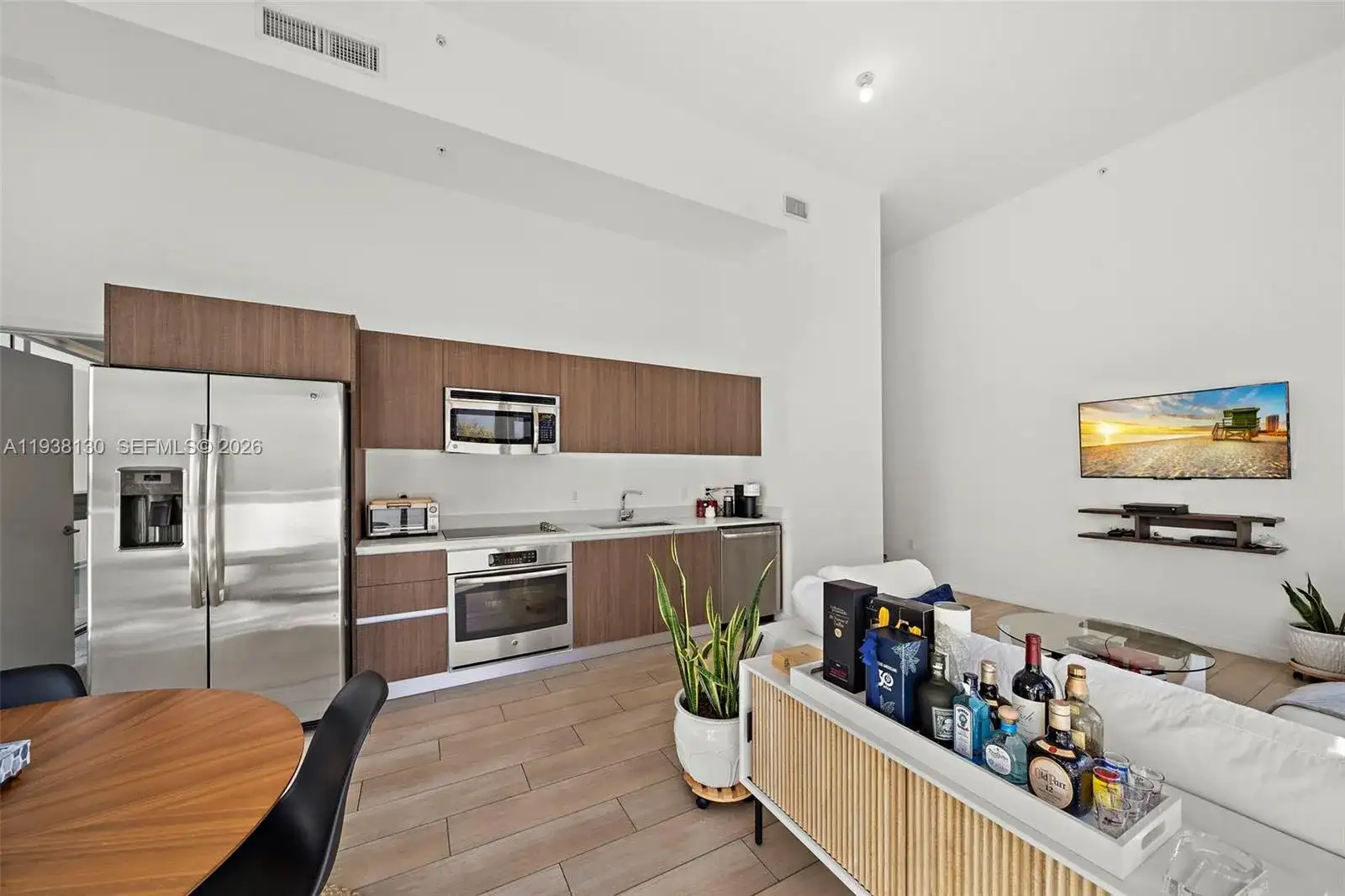 1600 SW 1st Ave # 302, Miami FL 33129 photo 4
