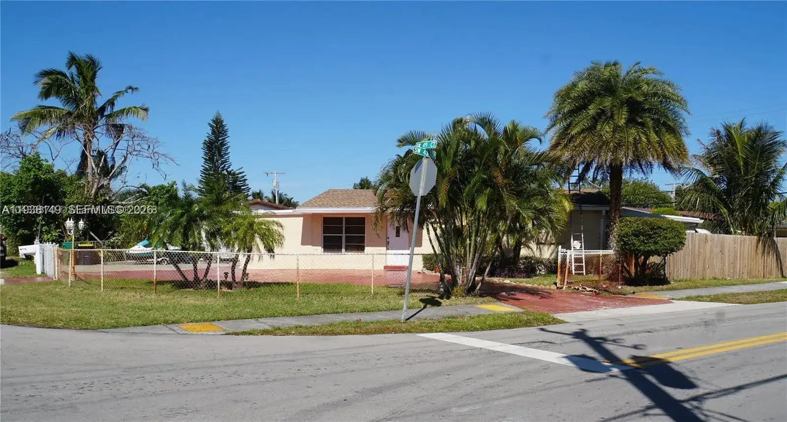4361 SW 49th Ct, Dania Beach FL 33314 photo 2