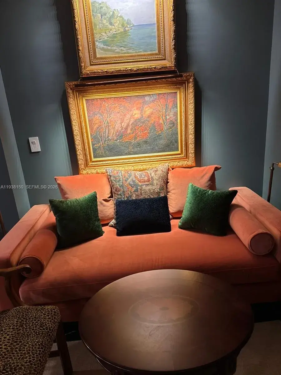 2555 Collins Ave, Miami Beach FL 33140 photo 5