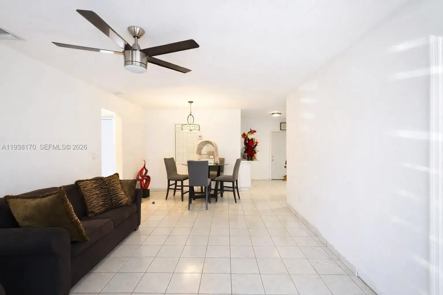 4306 SW 131st Ave, Miami FL 33175 photo 4