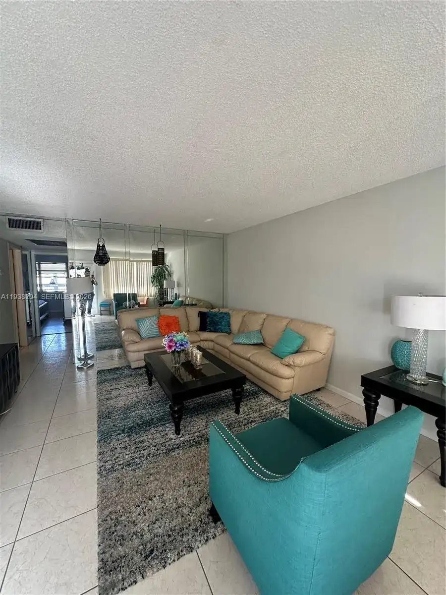3043 Exeter C # 3043, Boca Raton FL 33434 photo 2