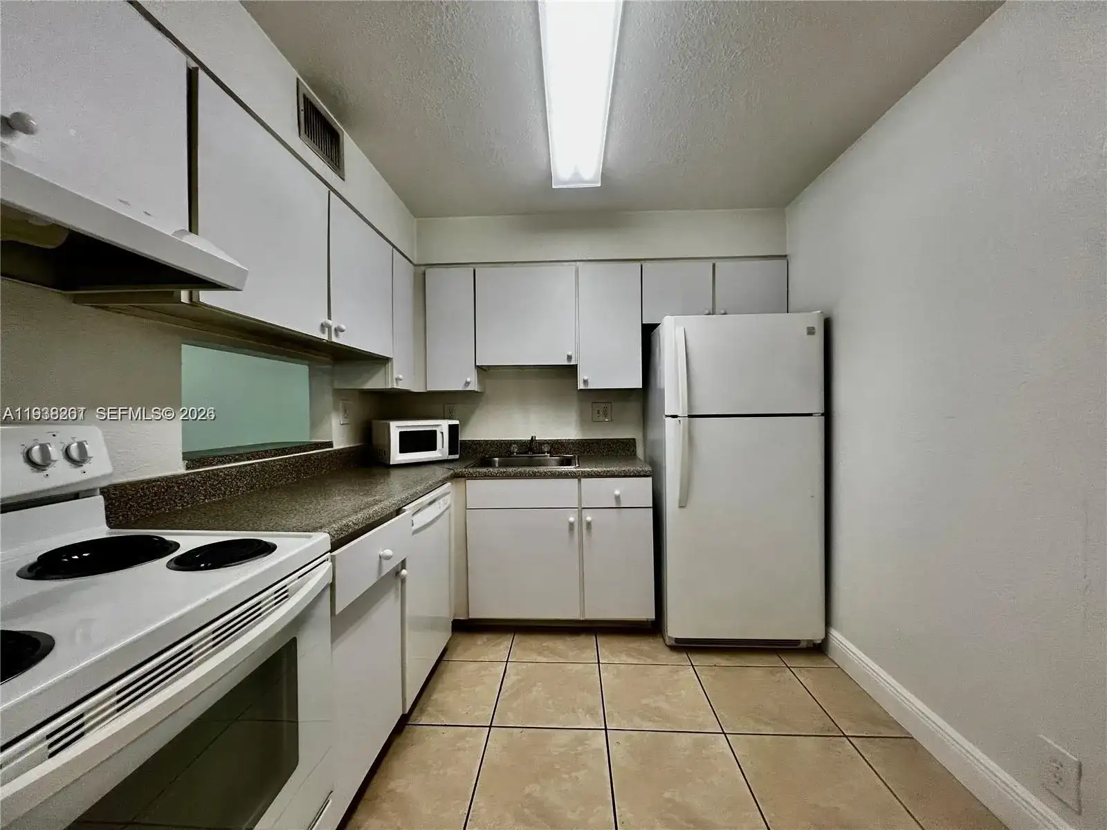 5201 Geneva Way # 109, Doral FL 33166 photo 5