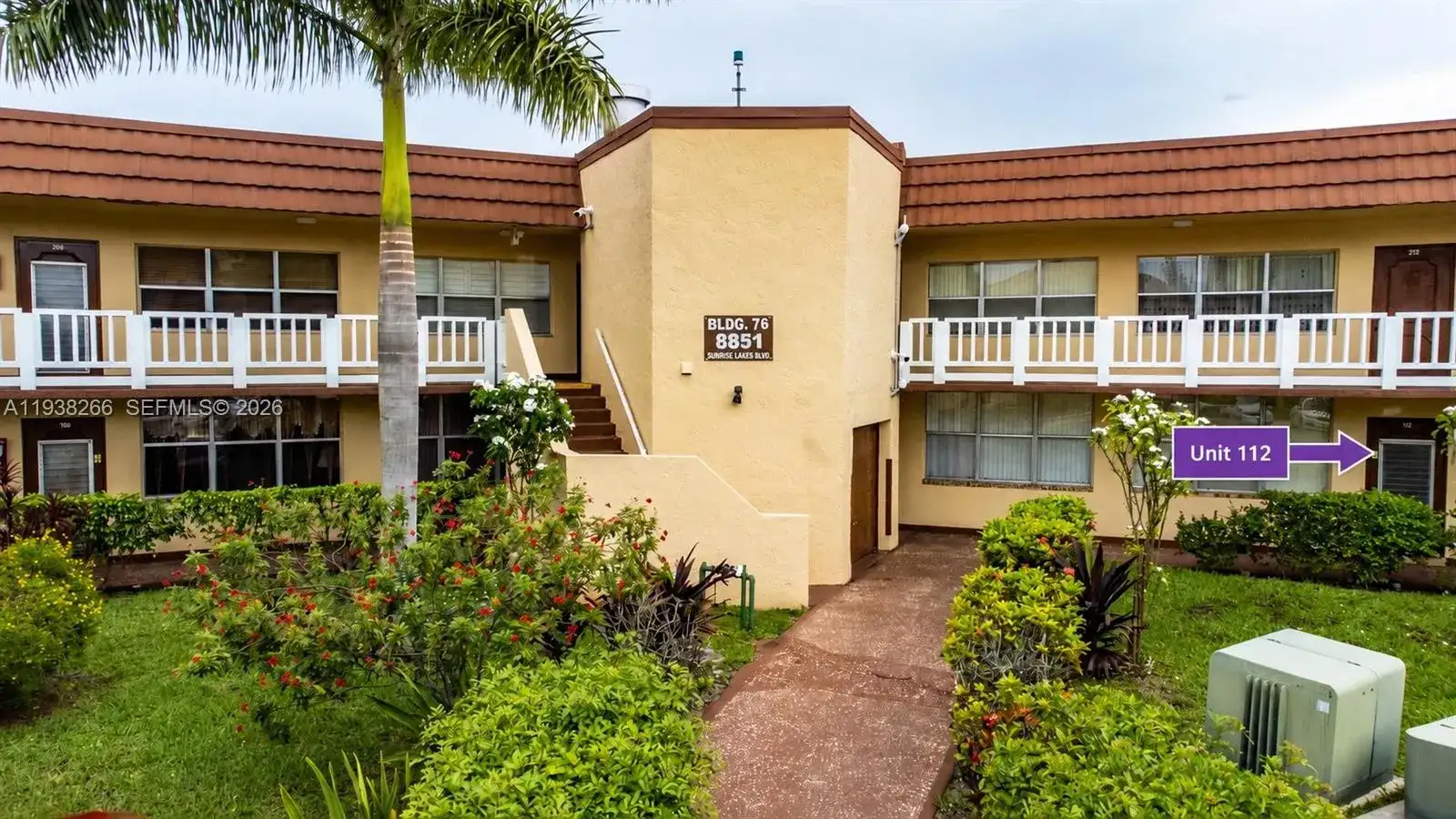 8851 Sunrise Lakes Blvd # 112, Sunrise FL 33322 photo 2