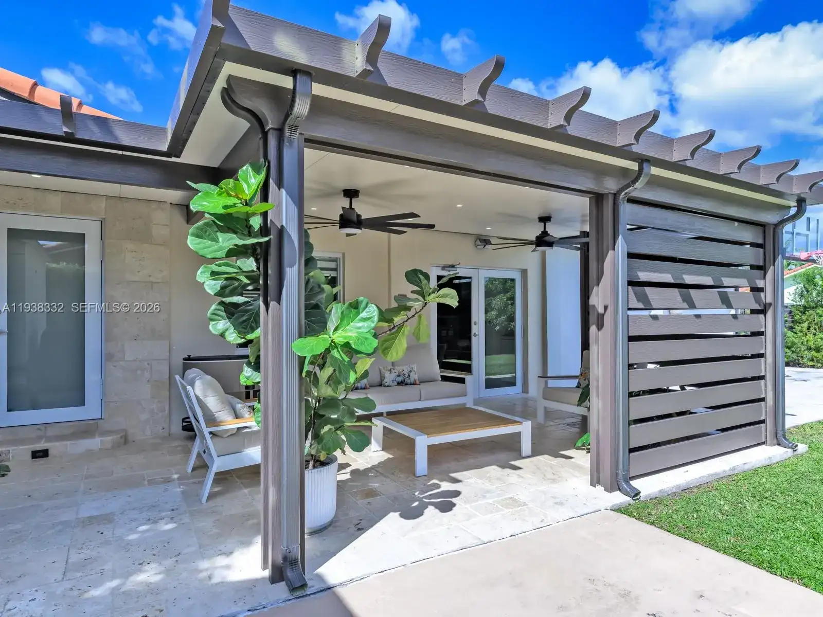 3809 SW 142nd Ave, Miami FL 33175 photo 2