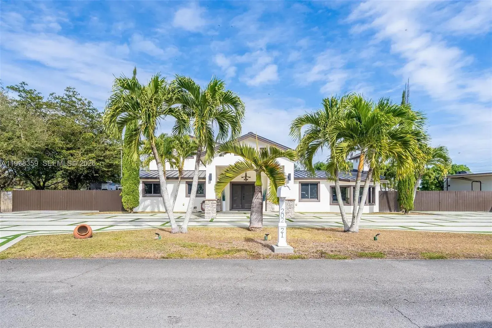20221 SW 318th St, Homestead FL 33030