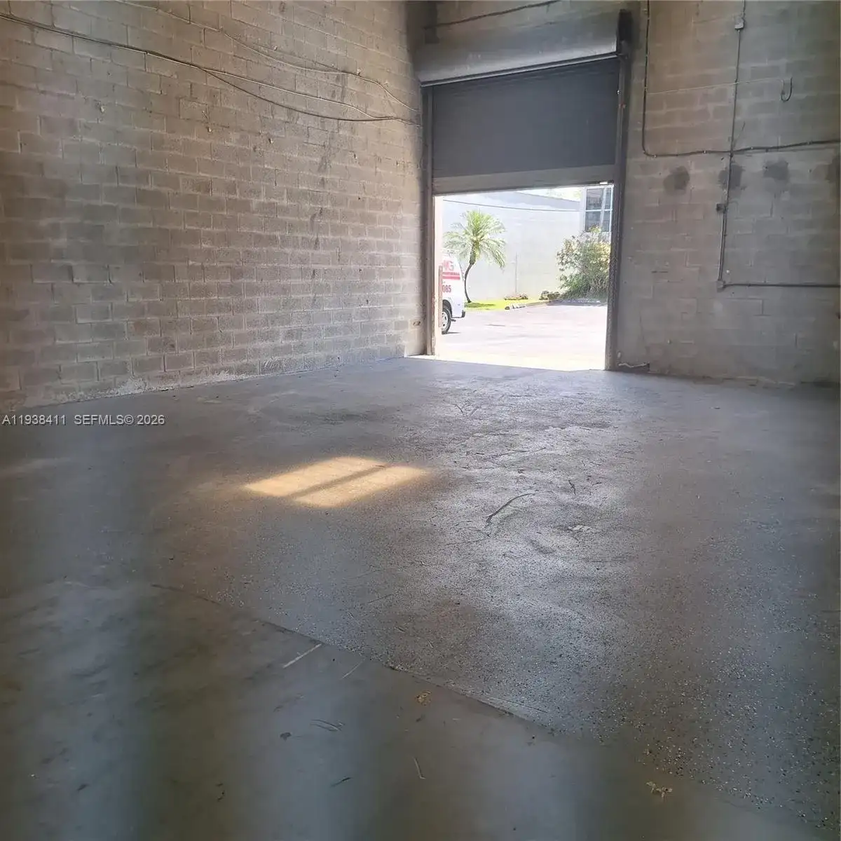 136th st, Kendall FL 33186 photo 2