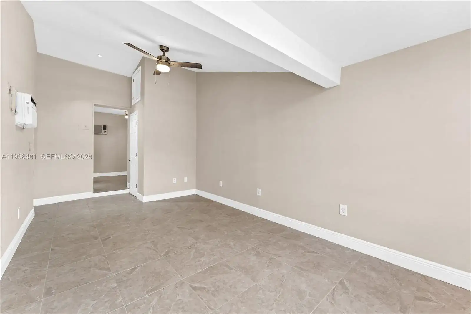 157 Curtiss Pkwy, Miami Springs FL 33166 photo 5