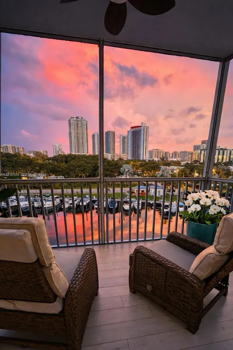 200 Diplomat Pkwy # 626, Hallandale Beach FL 33009