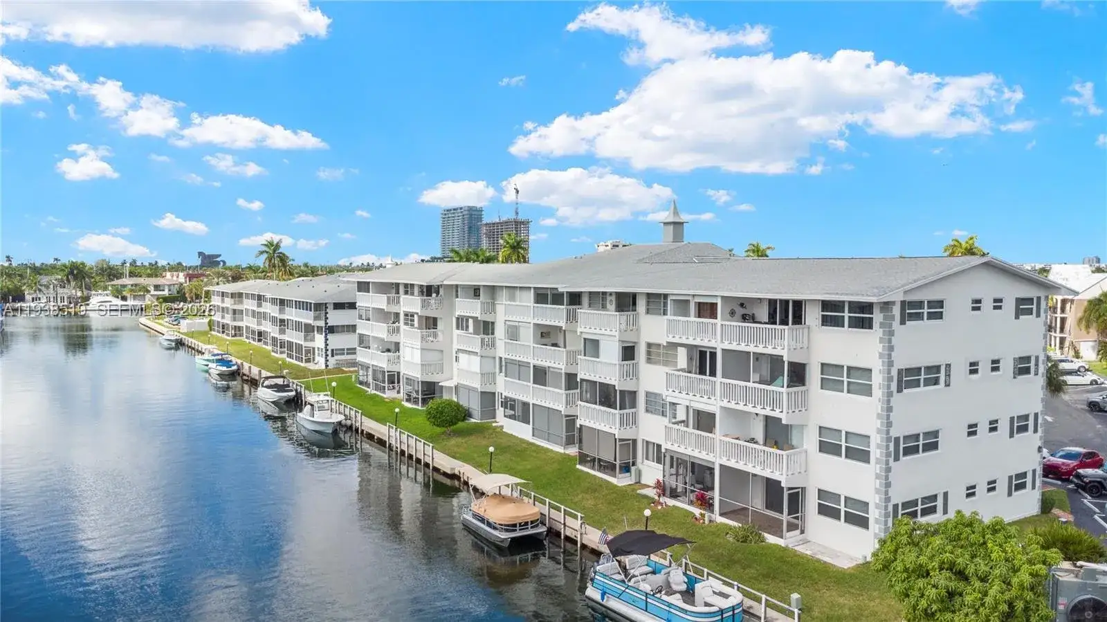 455 Paradise Isle Blvd # 402, Hallandale Beach FL 33009