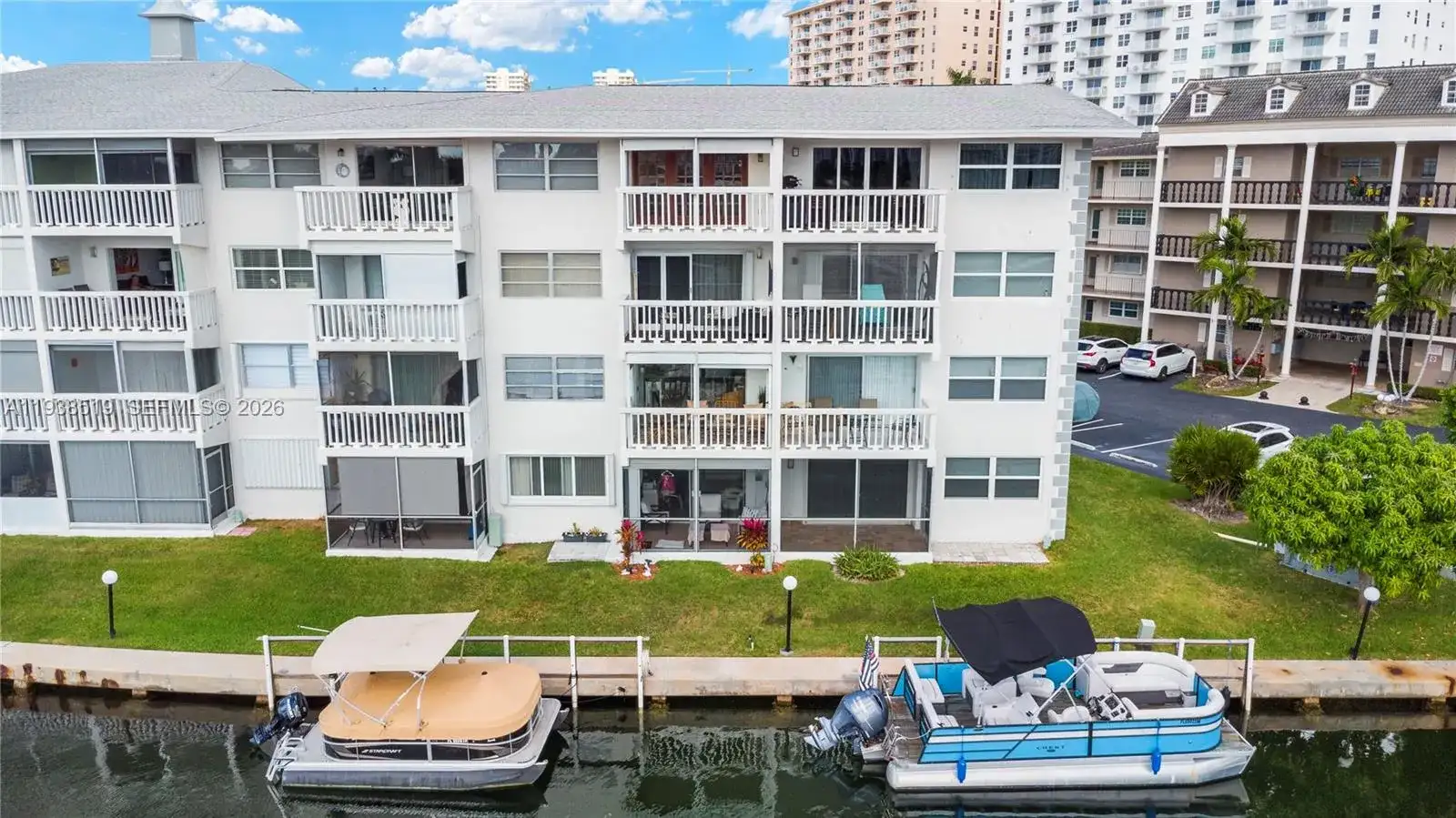 455 Paradise Isle Blvd # 402, Hallandale Beach FL 33009 photo 2