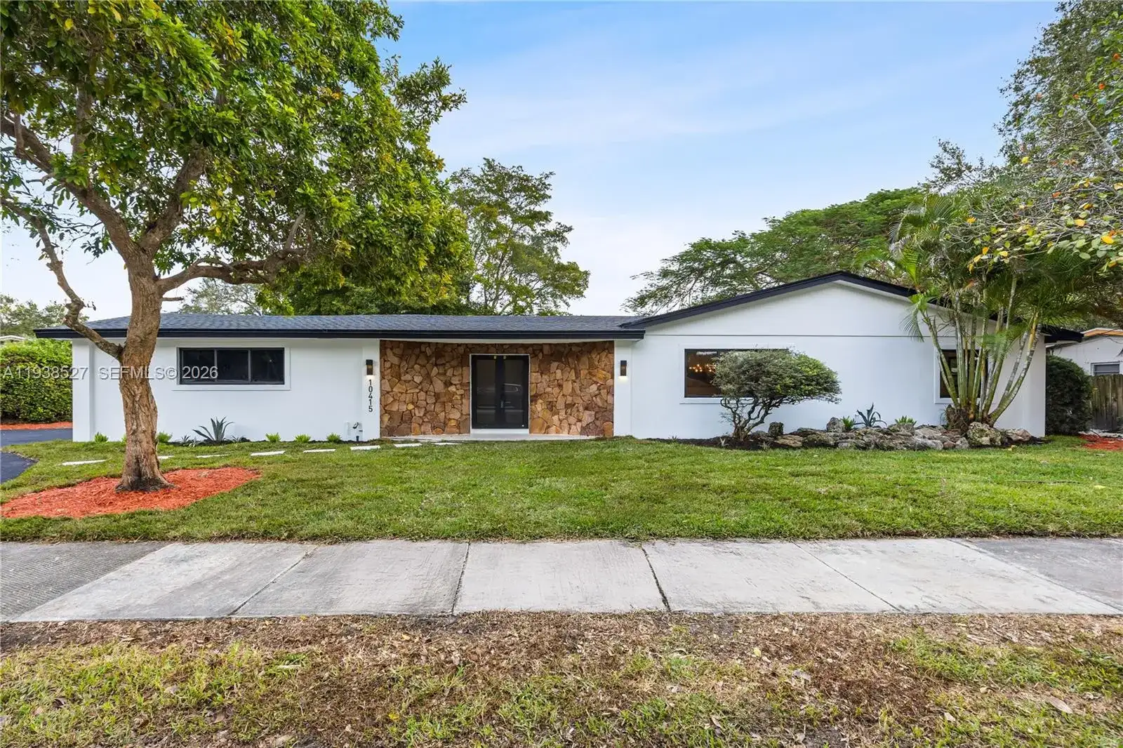10415 SW 87th Ave, Miami FL 33176 photo 4