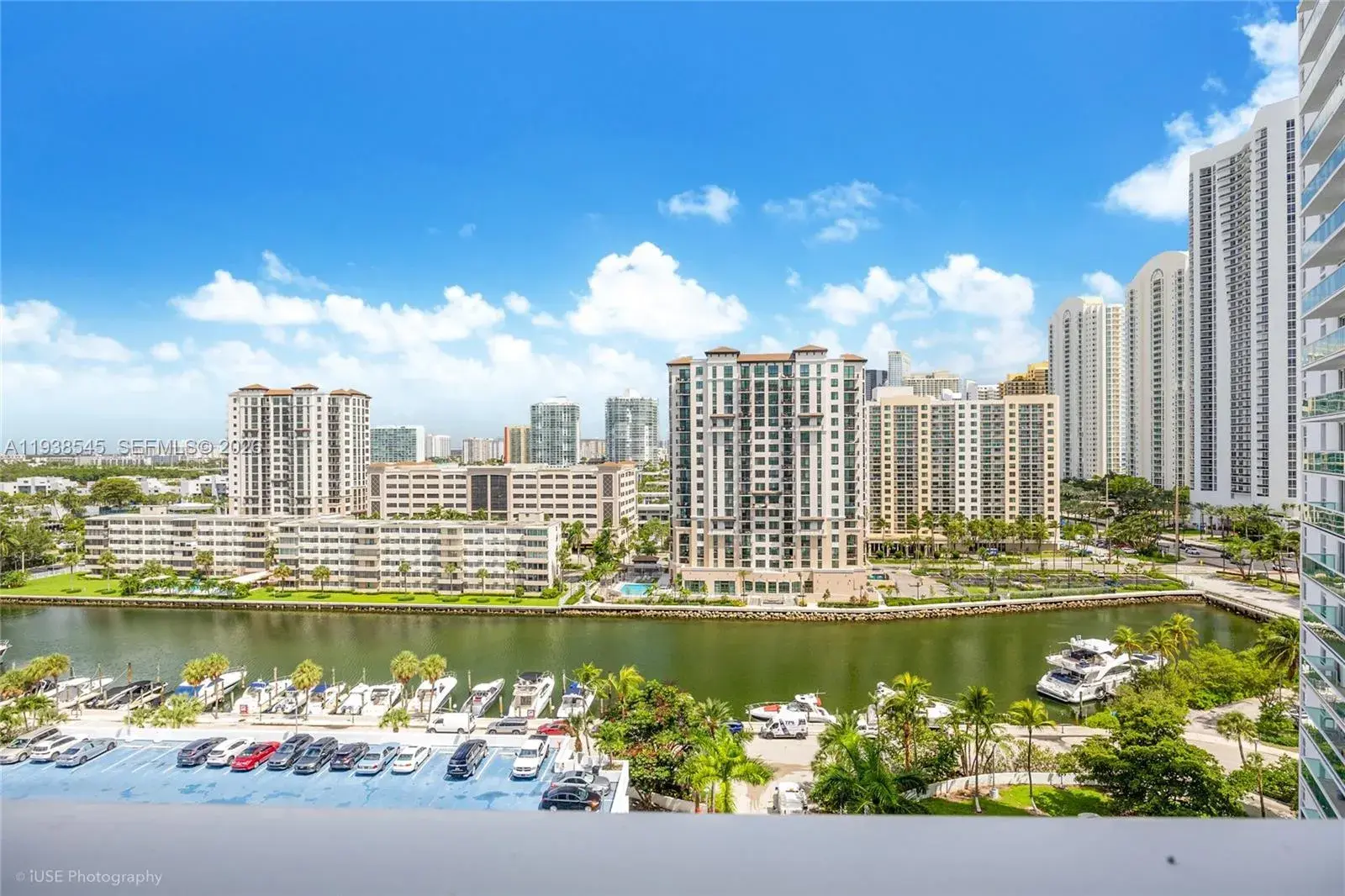 100 Bayview Dr # 1231, Sunny Isles Beach FL 33160
