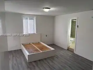 75 Coral Dr, Key Largo FL 33037 photo 3