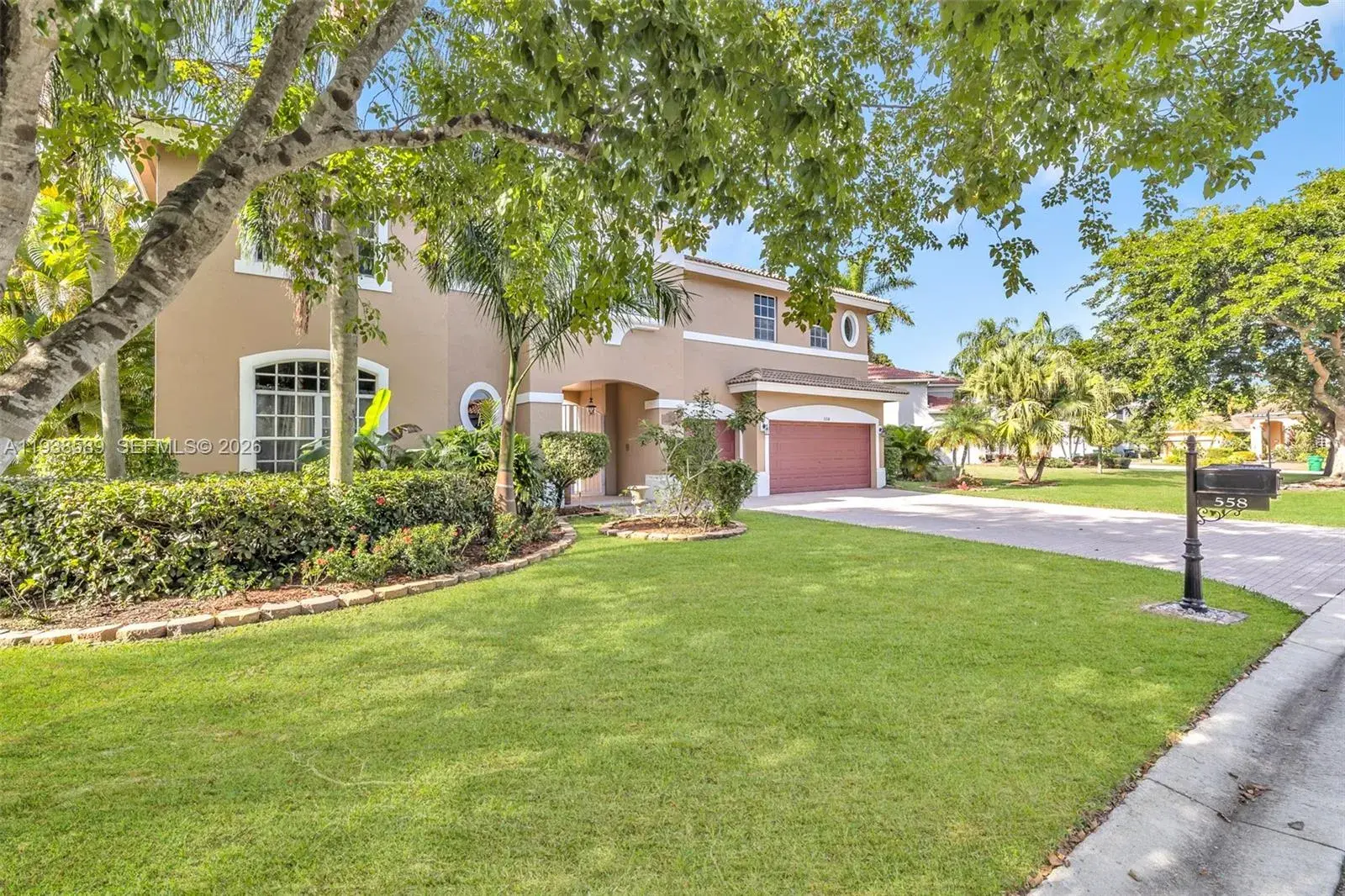 558 NW 118th Ave, Coral Springs FL 33071