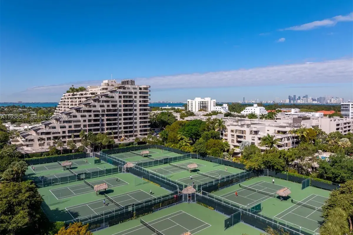 151 Crandon Blvd # 602, Key Biscayne FL 33149