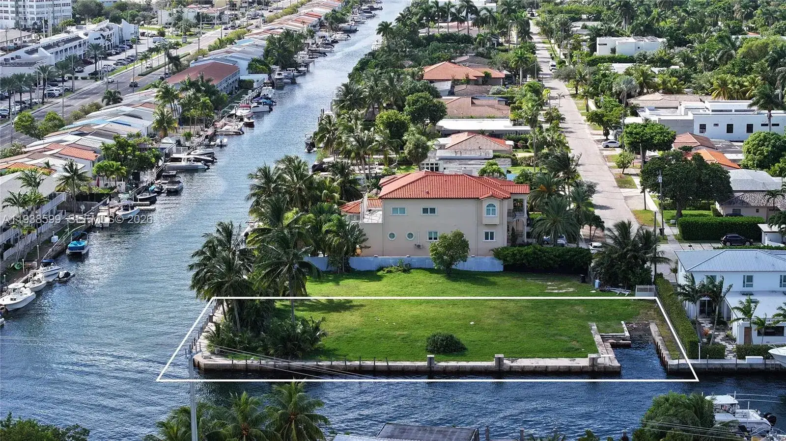 2210 NE 124th St, North Miami FL 33181 photo 5