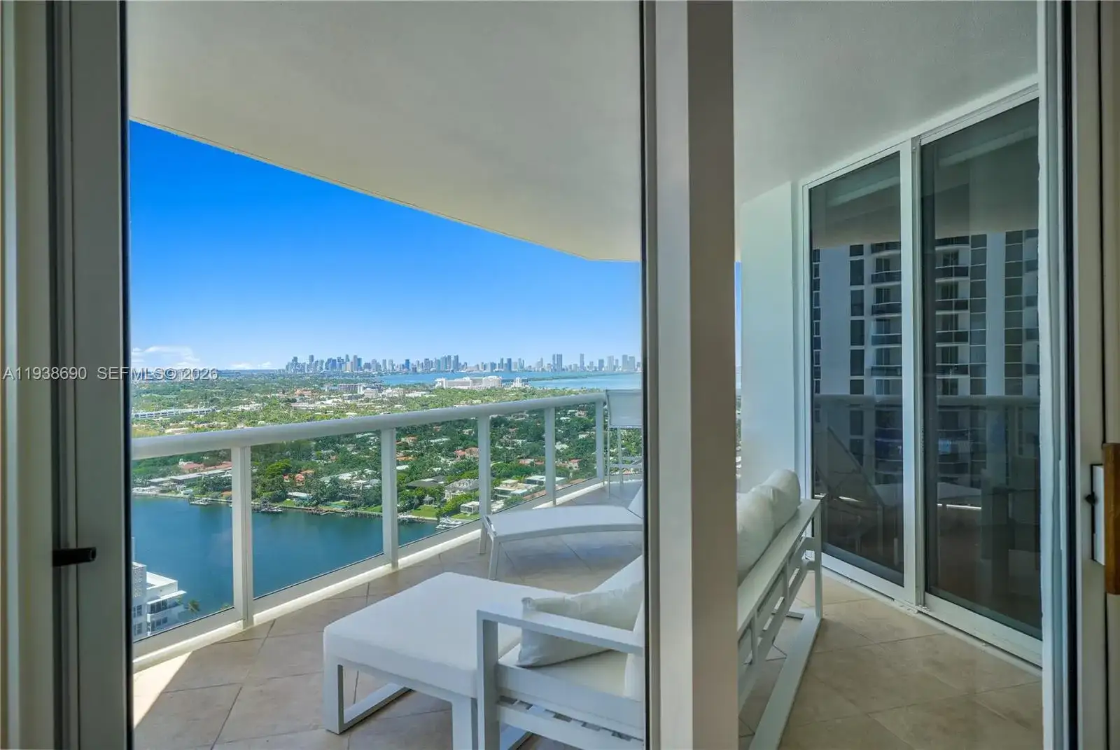 4779 Collins Ave # 3104, Miami Beach FL 33140 photo 2