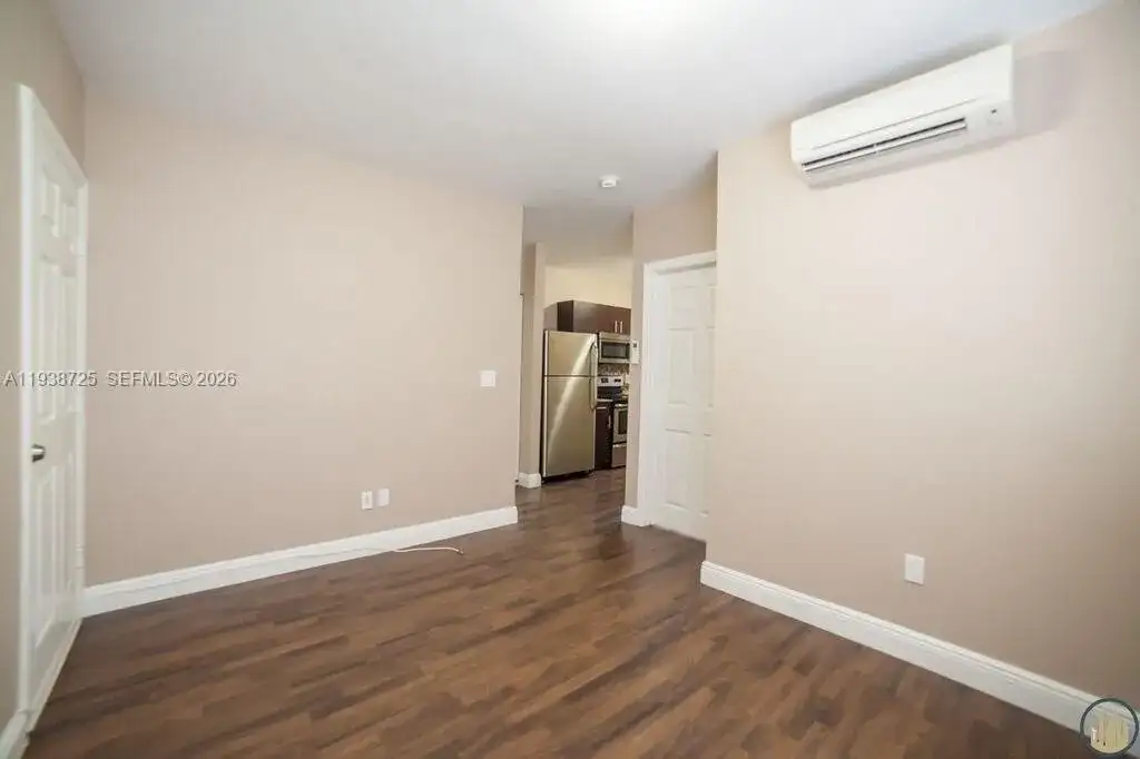 1752 NW 1st St # 2A, Miami FL 33125 photo 5