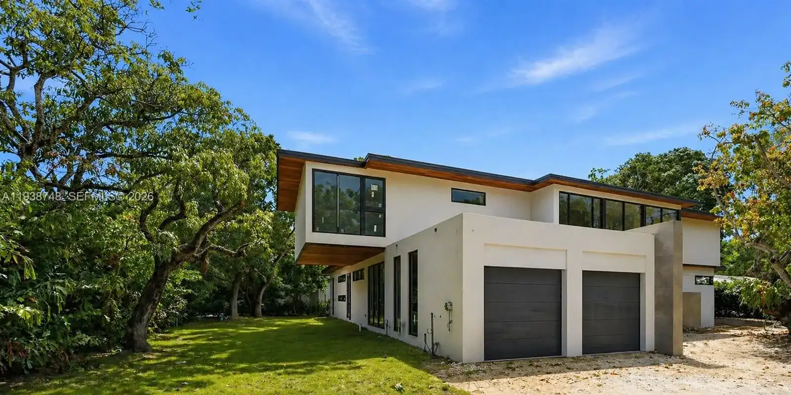 4150 Loquat Ave, Miami FL 33133