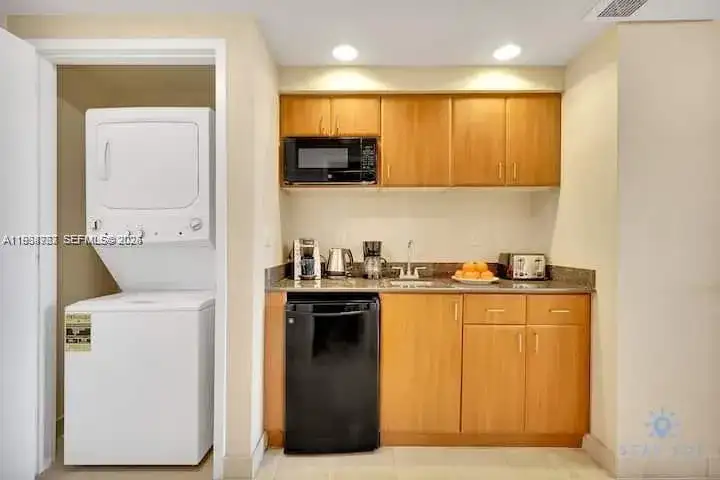18001 Collins Ave # 1917, Sunny Isles Beach FL 33160 photo 3