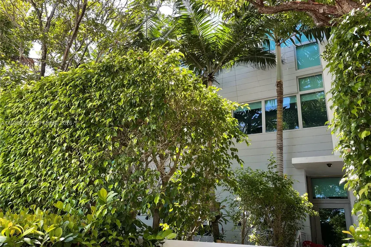 734 Michigan Ave # 6, Miami Beach FL 33139