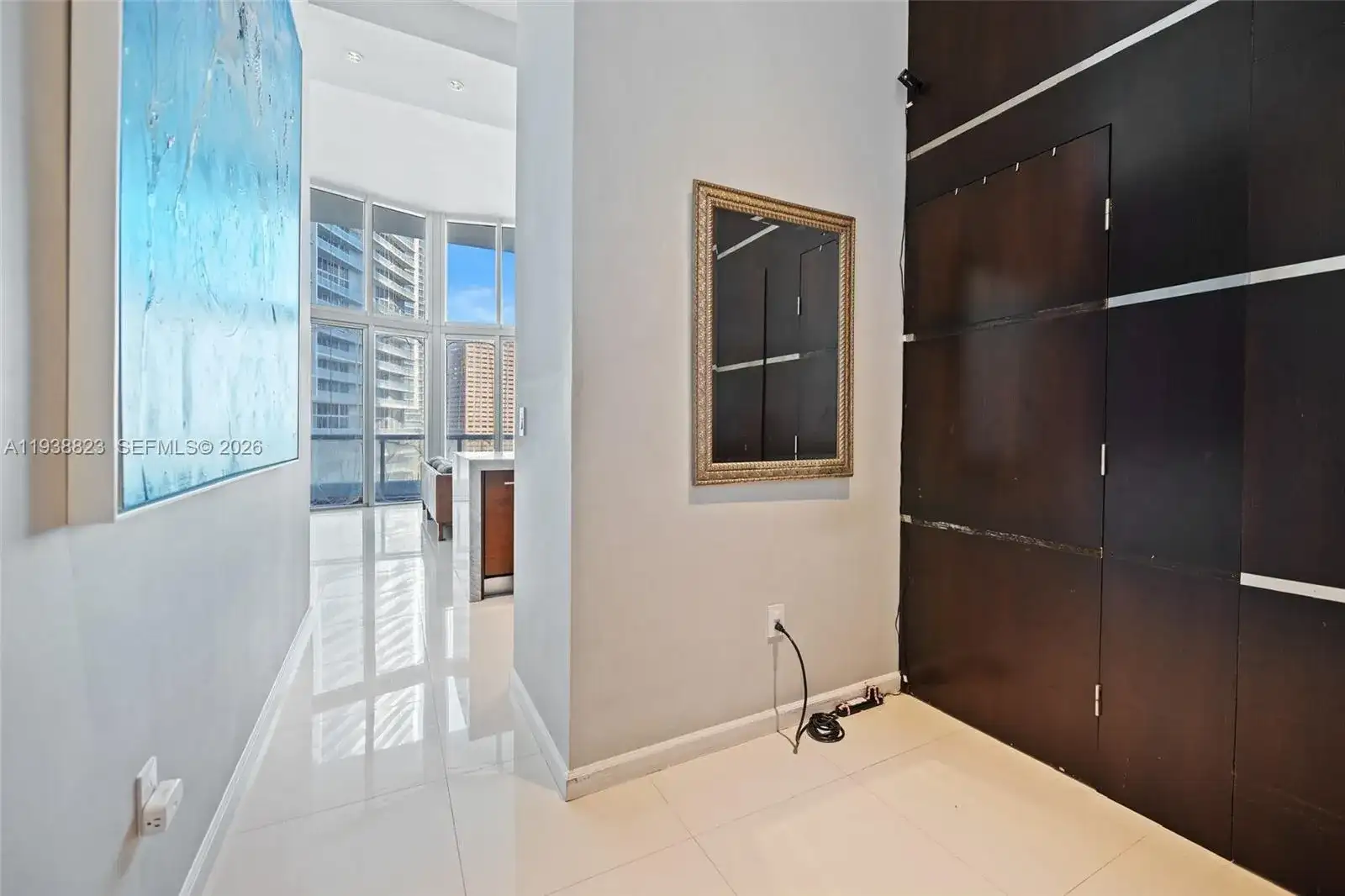 495 Brickell Ave, Miami FL 33131 photo 3