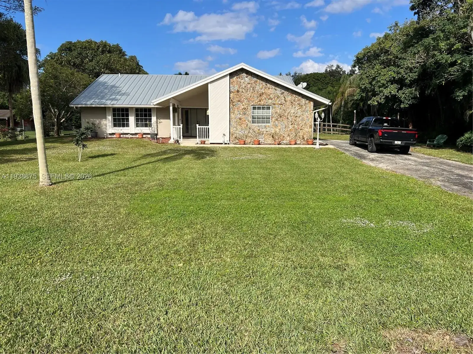 11501 SW 3rd St, Plantation FL 33325 photo 3